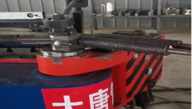 翅片管折弯生产线